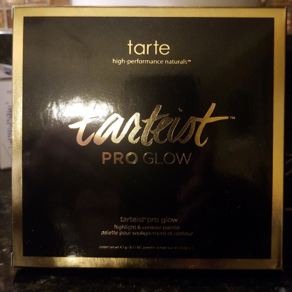 Highlight and contour palette
